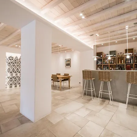 Hotel Vienoula's Garden