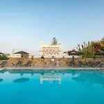 Vienoula's Garden