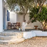 Otel Vienoula's Garden 4*