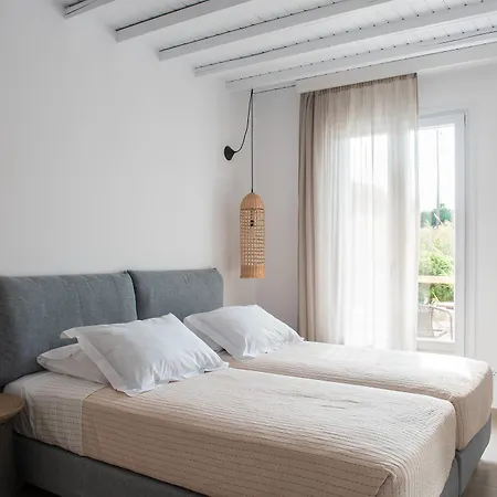 Vienoula's Garden Hotel