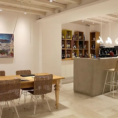 Vienoula's Garden 4* Mykonos Town