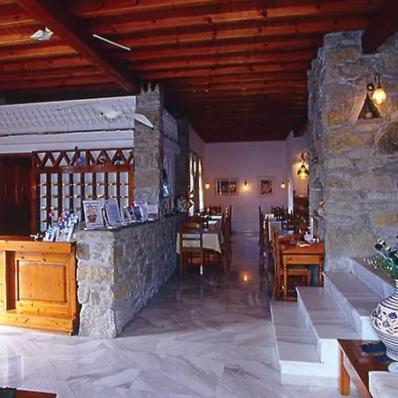 Vienoula's Garden