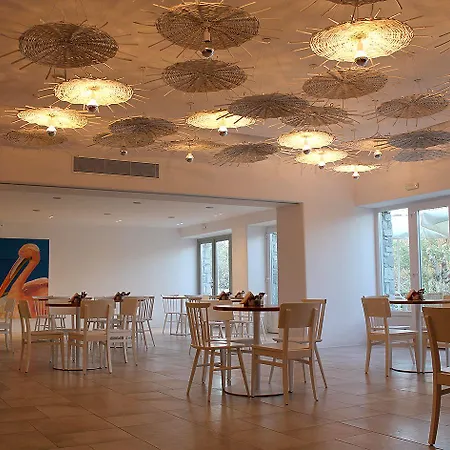 Vienoula's Garden Hotell 4*