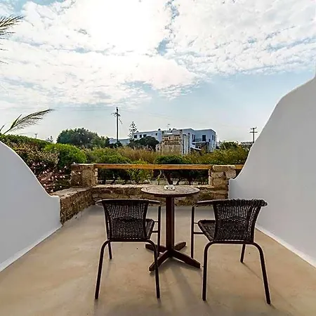 Vienoula's Garden Mykonos Town