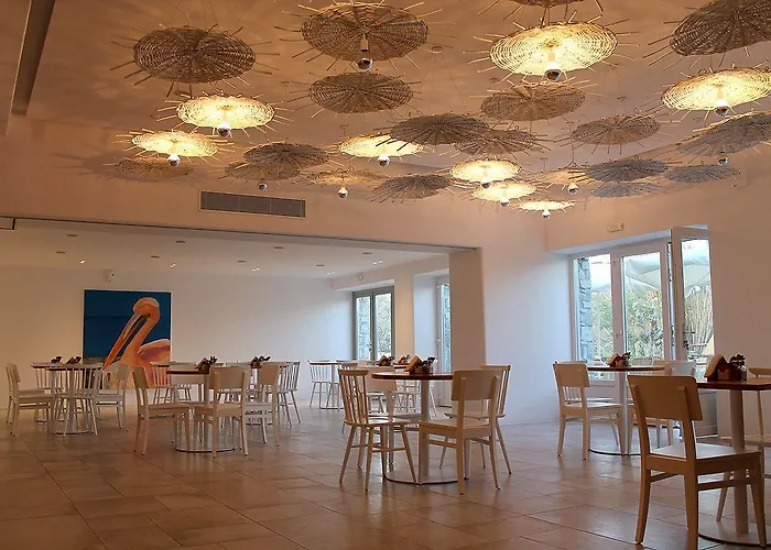 Vienoula's Garden 호텔 4*