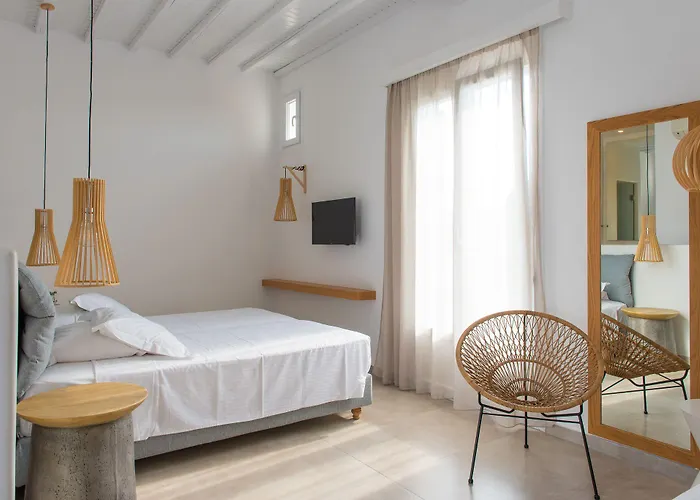 Vienoula's Garden 4*