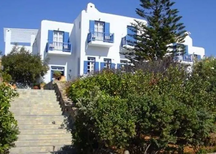 Vienoula's Garden Hotel