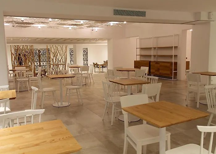 Vienoula's Garden 호텔 4*