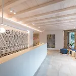 Vienoula's Garden Hotel 4*