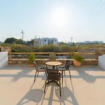Vienoula's Garden 4*
